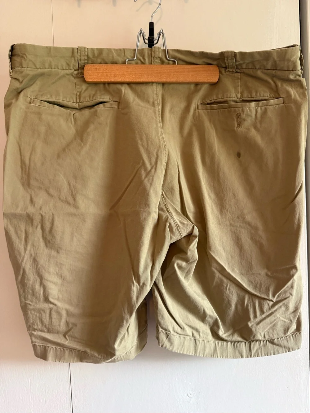 J. Crew Olive Green Flat-Front Men’s Shorts